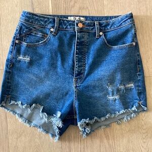 Free People denim cut off shorts size 31